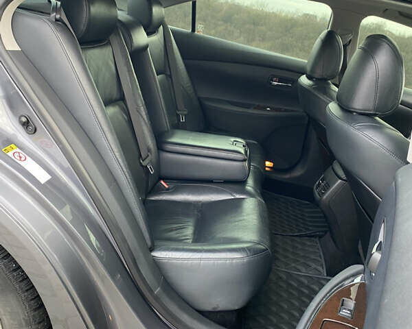 Серый Лексус ЕС, объемом двигателя 3.5 л и пробегом 317 тыс. км за 10999 $, фото 40 на Automoto.ua