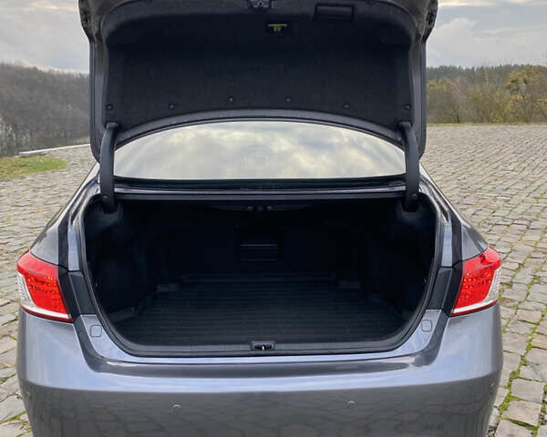 Серый Лексус ЕС, объемом двигателя 3.5 л и пробегом 317 тыс. км за 10999 $, фото 32 на Automoto.ua