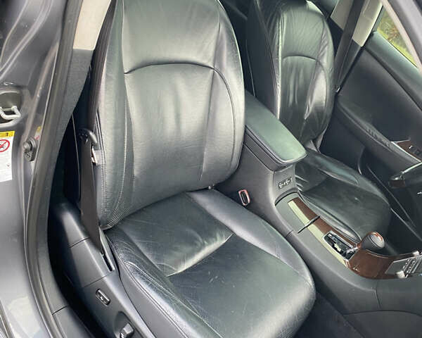 Серый Лексус ЕС, объемом двигателя 3.5 л и пробегом 317 тыс. км за 10999 $, фото 42 на Automoto.ua