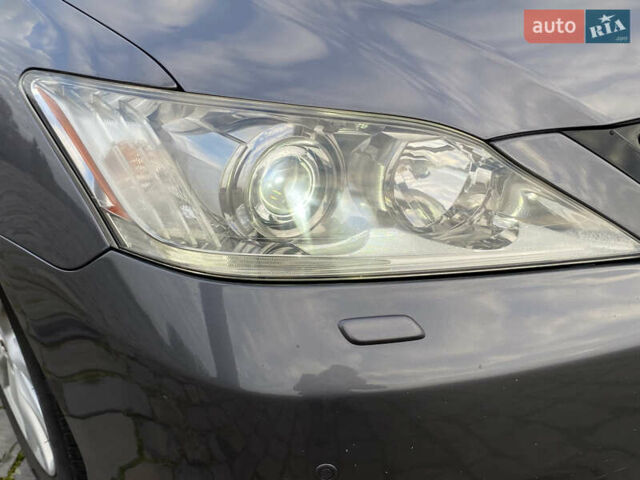 Серый Лексус ЕС, объемом двигателя 3.5 л и пробегом 317 тыс. км за 10999 $, фото 24 на Automoto.ua