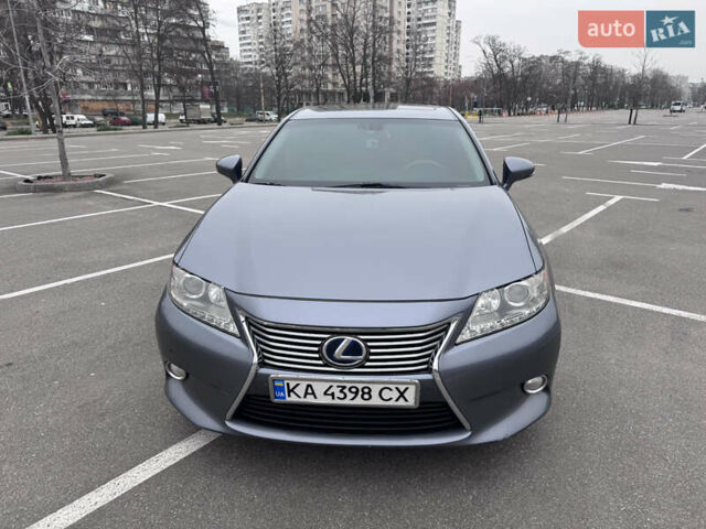 Сірий Лексус ЕС, об'ємом двигуна 2.5 л та пробігом 430 тис. км за 13800 $, фото 1 на Automoto.ua