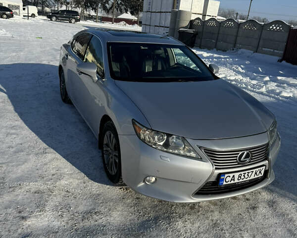 Серый Лексус ЕС, объемом двигателя 2.49 л и пробегом 241 тыс. км за 15300 $, фото 2 на Automoto.ua