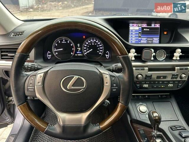 Серый Лексус ЕС, объемом двигателя 3.46 л и пробегом 185 тыс. км за 16400 $, фото 12 на Automoto.ua