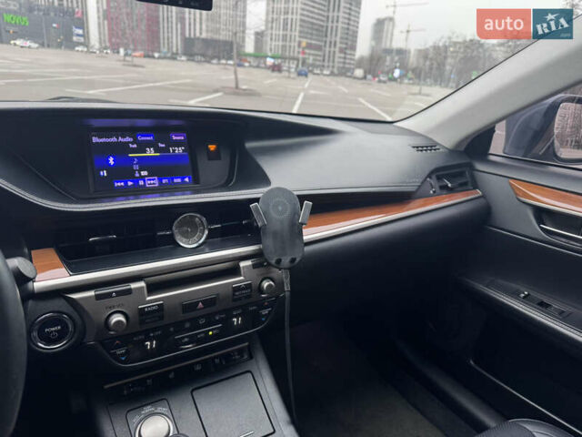 Сірий Лексус ЕС, об'ємом двигуна 2.5 л та пробігом 430 тис. км за 13800 $, фото 10 на Automoto.ua