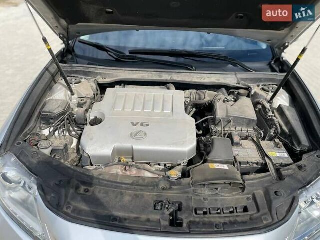 Серый Лексус ЕС, объемом двигателя 3.5 л и пробегом 159 тыс. км за 15000 $, фото 13 на Automoto.ua