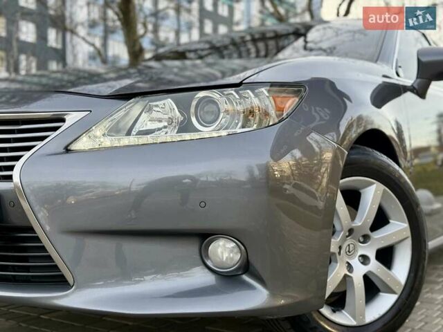 Сірий Лексус ЕС, об'ємом двигуна 2.49 л та пробігом 216 тис. км за 16900 $, фото 101 на Automoto.ua
