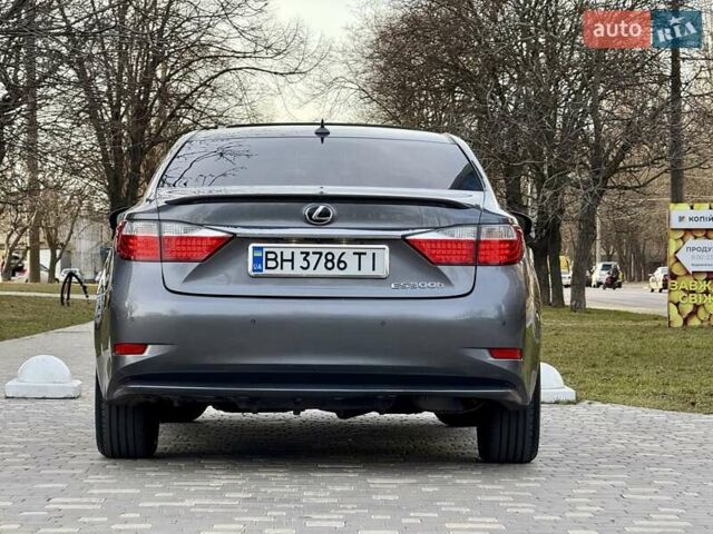 Сірий Лексус ЕС, об'ємом двигуна 2.49 л та пробігом 216 тис. км за 16900 $, фото 23 на Automoto.ua