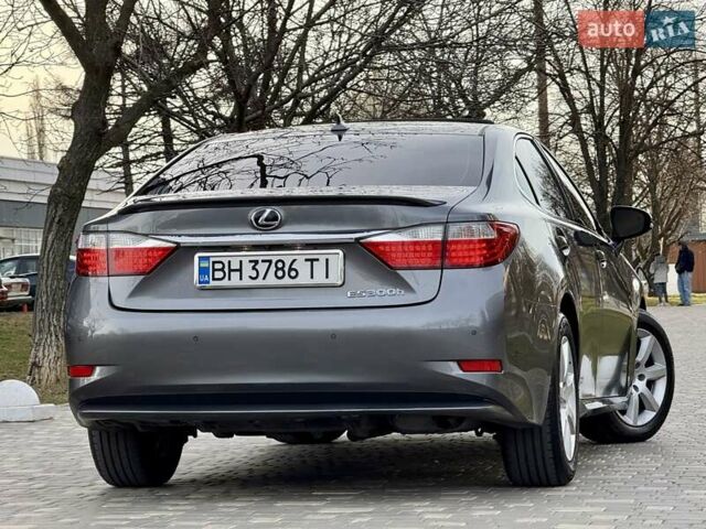 Сірий Лексус ЕС, об'ємом двигуна 2.49 л та пробігом 216 тис. км за 16900 $, фото 98 на Automoto.ua