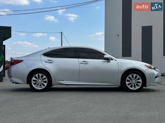 Сірий Лексус ЕС, об'ємом двигуна 2.49 л та пробігом 170 тис. км за 19999 $, фото 15 на Automoto.ua