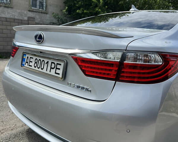 Серый Лексус ЕС, объемом двигателя 2.49 л и пробегом 255 тыс. км за 18900 $, фото 5 на Automoto.ua