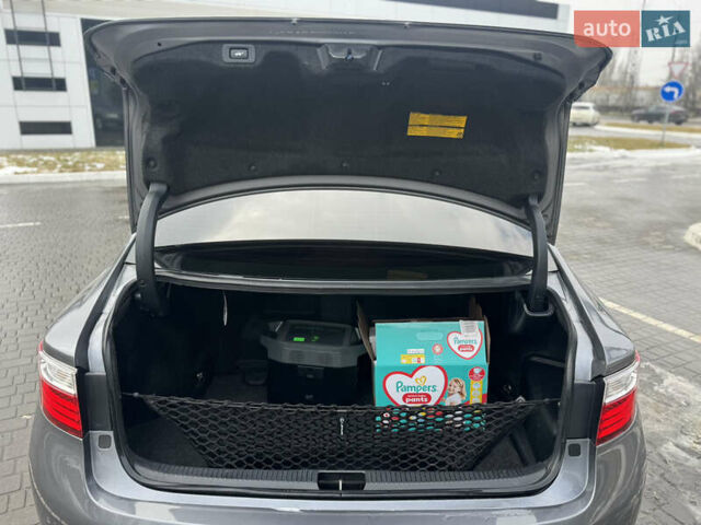 Сірий Лексус ЕС, об'ємом двигуна 2.49 л та пробігом 227 тис. км за 16300 $, фото 12 на Automoto.ua