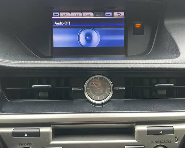 Серый Лексус ЕС, объемом двигателя 3.46 л и пробегом 155 тыс. км за 20508 $, фото 12 на Automoto.ua