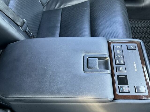 Серый Лексус ЕС, объемом двигателя 3.5 л и пробегом 172 тыс. км за 18100 $, фото 5 на Automoto.ua