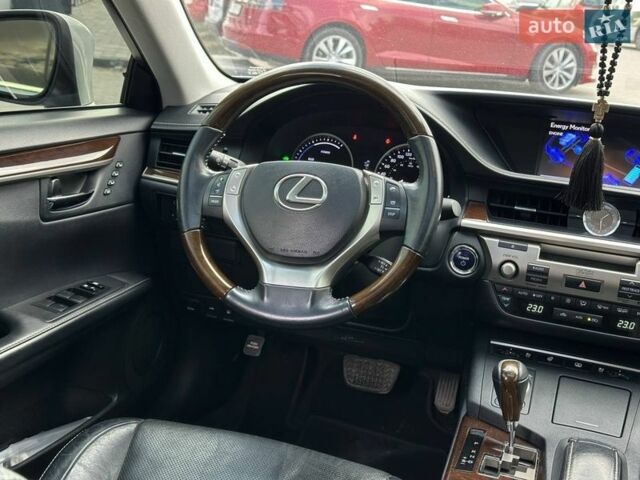 Сірий Лексус ЕС, об'ємом двигуна 2.49 л та пробігом 170 тис. км за 19999 $, фото 44 на Automoto.ua