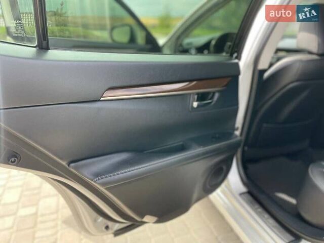 Серый Лексус ЕС, объемом двигателя 3.5 л и пробегом 159 тыс. км за 15000 $, фото 6 на Automoto.ua