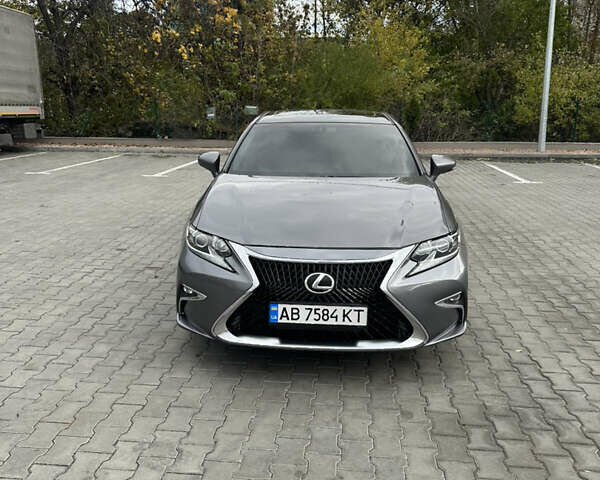 Сірий Лексус ЕС, об'ємом двигуна 3.44 л та пробігом 222 тис. км за 14800 $, фото 4 на Automoto.ua