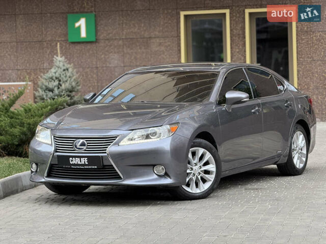 Серый Лексус ЕС, объемом двигателя 2.49 л и пробегом 130 тыс. км за 16900 $, фото 8 на Automoto.ua