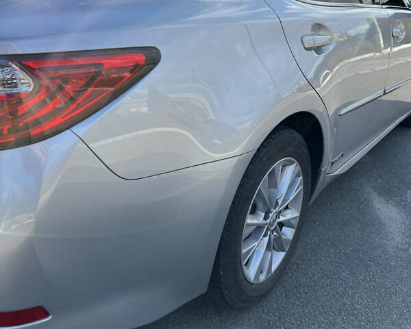 Серый Лексус ЕС, объемом двигателя 2.49 л и пробегом 255 тыс. км за 18700 $, фото 24 на Automoto.ua