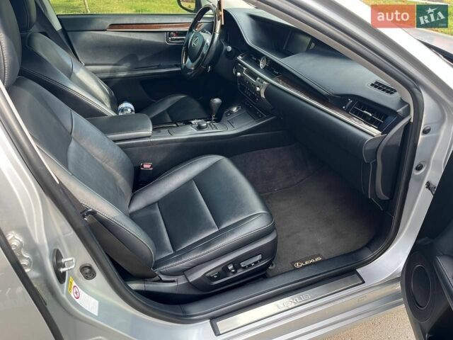Сірий Лексус ЕС, об'ємом двигуна 3.5 л та пробігом 170 тис. км за 14800 $, фото 11 на Automoto.ua