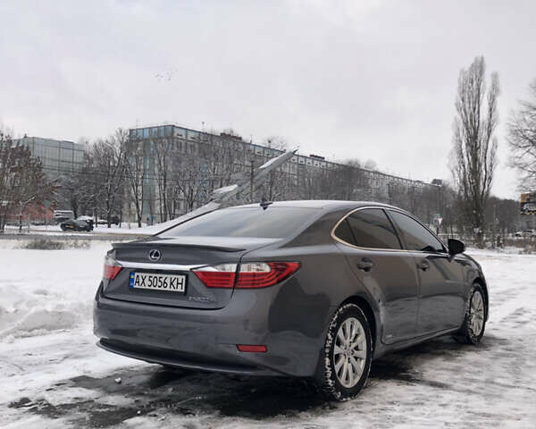 Сірий Лексус ЕС, об'ємом двигуна 2.49 л та пробігом 214 тис. км за 16900 $, фото 4 на Automoto.ua