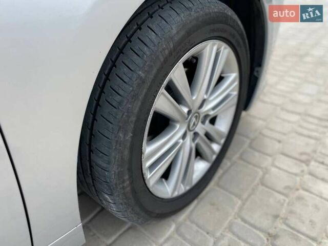 Серый Лексус ЕС, объемом двигателя 3.5 л и пробегом 159 тыс. км за 15000 $, фото 19 на Automoto.ua