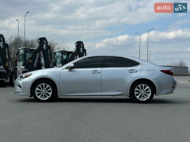 Сірий Лексус ЕС, об'ємом двигуна 2.49 л та пробігом 170 тис. км за 19999 $, фото 6 на Automoto.ua