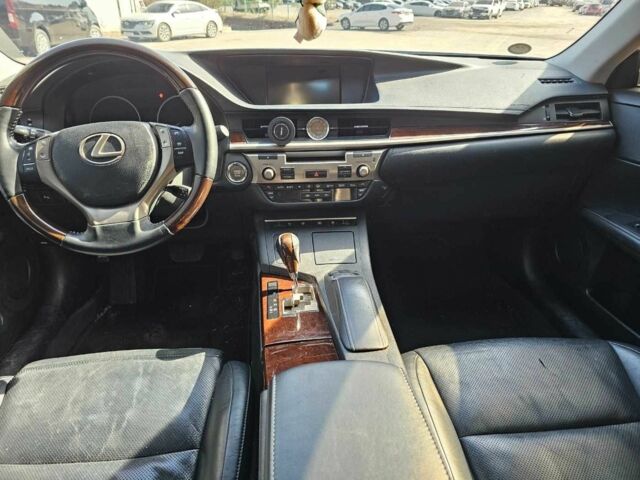 Сірий Лексус ЕС, об'ємом двигуна 3.5 л та пробігом 182 тис. км за 4200 $, фото 7 на Automoto.ua