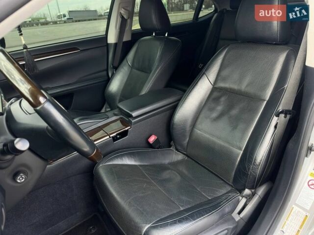 Сірий Лексус ЕС, об'ємом двигуна 2.49 л та пробігом 170 тис. км за 19999 $, фото 26 на Automoto.ua