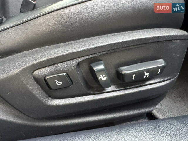 Серый Лексус ЕС, объемом двигателя 2.49 л и пробегом 130 тыс. км за 16900 $, фото 37 на Automoto.ua