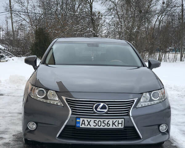 Сірий Лексус ЕС, об'ємом двигуна 2.49 л та пробігом 214 тис. км за 16900 $, фото 5 на Automoto.ua