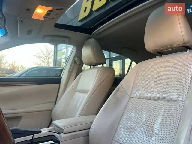 Сірий Лексус ЕС, об'ємом двигуна 2.49 л та пробігом 153 тис. км за 17100 $, фото 26 на Automoto.ua