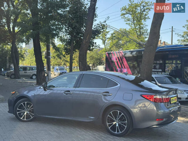 Сірий Лексус ЕС, об'ємом двигуна 2.5 л та пробігом 195 тис. км за 17999 $, фото 10 на Automoto.ua