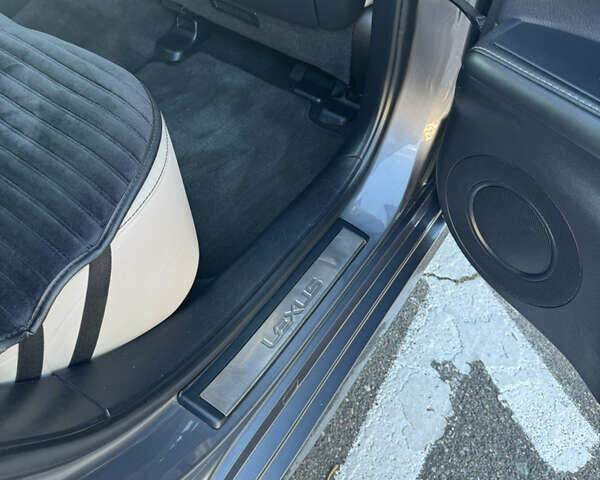 Серый Лексус ЕС, объемом двигателя 2.5 л и пробегом 190 тыс. км за 17000 $, фото 14 на Automoto.ua