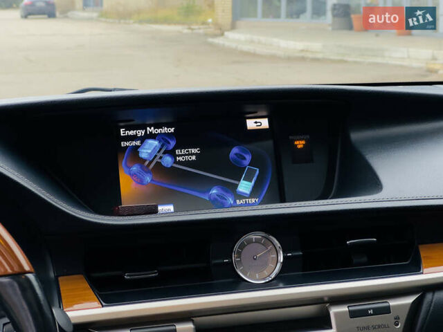 Серый Лексус ЕС, объемом двигателя 2.5 л и пробегом 225 тыс. км за 17200 $, фото 32 на Automoto.ua