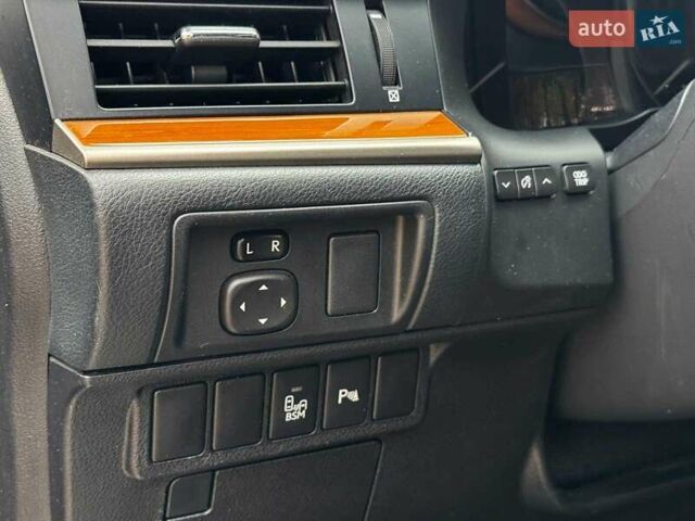 Серый Лексус ЕС, объемом двигателя 2.5 л и пробегом 220 тыс. км за 16440 $, фото 14 на Automoto.ua