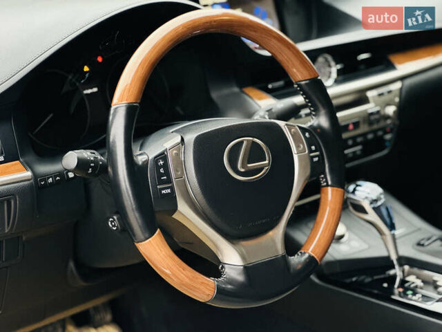 Серый Лексус ЕС, объемом двигателя 2.5 л и пробегом 225 тыс. км за 17200 $, фото 26 на Automoto.ua