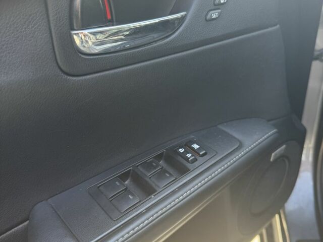 Сірий Лексус ЕС, об'ємом двигуна 2.5 л та пробігом 220 тис. км за 391 $, фото 7 на Automoto.ua