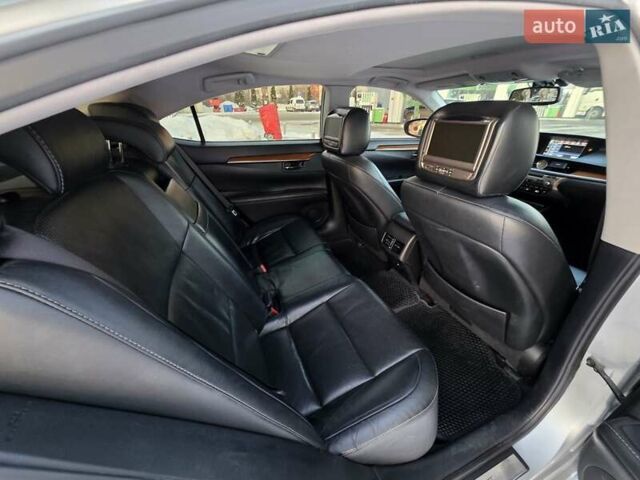 Сірий Лексус ЕС, об'ємом двигуна 2.5 л та пробігом 248 тис. км за 15000 $, фото 15 на Automoto.ua