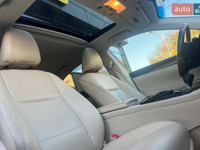 Сірий Лексус ЕС, об'ємом двигуна 2.49 л та пробігом 153 тис. км за 17100 $, фото 9 на Automoto.ua