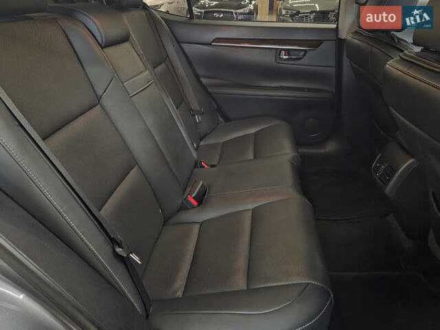 Сірий Лексус ЕС, об'ємом двигуна 2.5 л та пробігом 197 тис. км за 17689 $, фото 10 на Automoto.ua