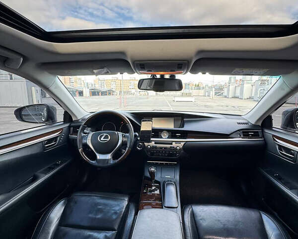 Серый Лексус ЕС, объемом двигателя 2.5 л и пробегом 170 тыс. км за 18900 $, фото 45 на Automoto.ua