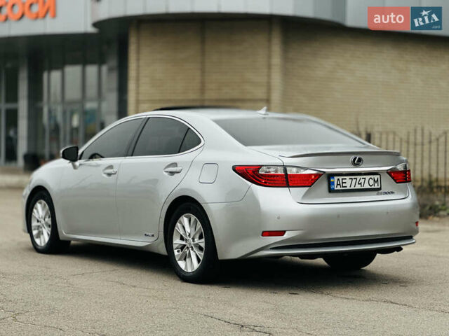 Серый Лексус ЕС, объемом двигателя 2.5 л и пробегом 225 тыс. км за 17200 $, фото 9 на Automoto.ua