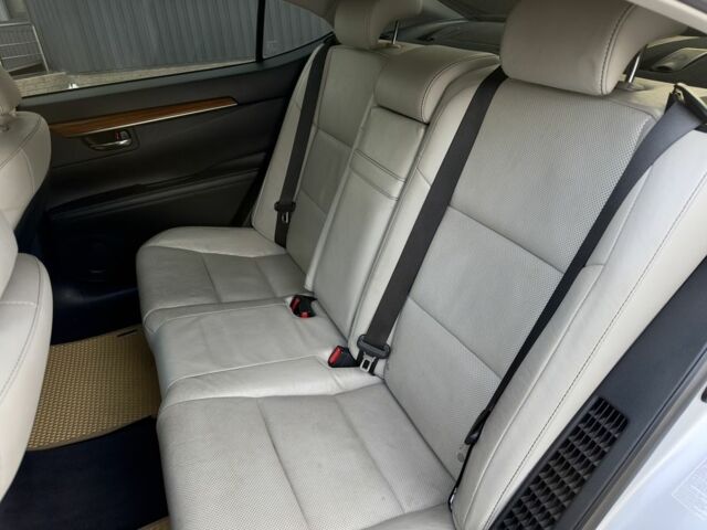 Сірий Лексус ЕС, об'ємом двигуна 2.5 л та пробігом 160 тис. км за 15200 $, фото 14 на Automoto.ua