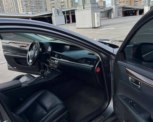 Серый Лексус ЕС, объемом двигателя 2.5 л и пробегом 170 тыс. км за 18900 $, фото 36 на Automoto.ua