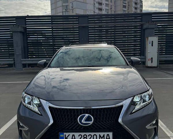 Серый Лексус ЕС, объемом двигателя 2.5 л и пробегом 170 тыс. км за 18900 $, фото 7 на Automoto.ua