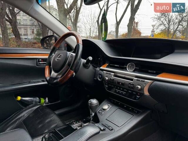 Серый Лексус ЕС, объемом двигателя 2.5 л и пробегом 220 тыс. км за 16440 $, фото 37 на Automoto.ua