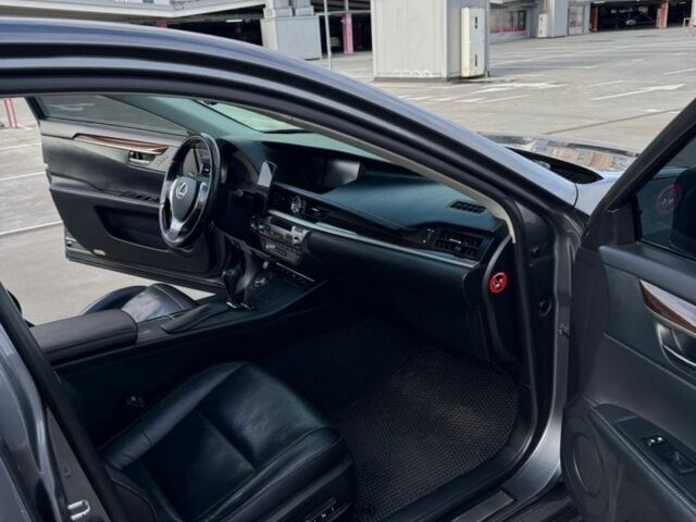 Сірий Лексус ЕС, об'ємом двигуна 2.5 л та пробігом 169 тис. км за 18900 $, фото 18 на Automoto.ua