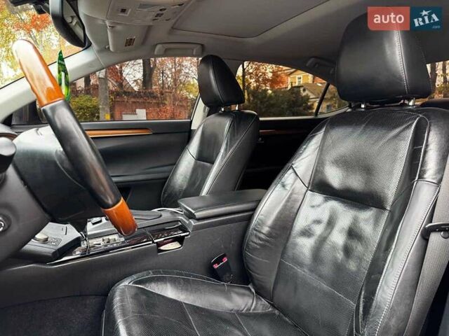 Серый Лексус ЕС, объемом двигателя 2.5 л и пробегом 220 тыс. км за 16440 $, фото 21 на Automoto.ua