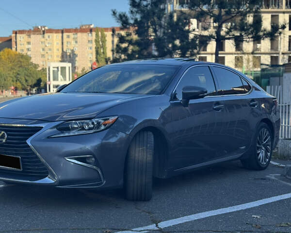 Серый Лексус ЕС, объемом двигателя 2.5 л и пробегом 190 тыс. км за 17000 $, фото 5 на Automoto.ua