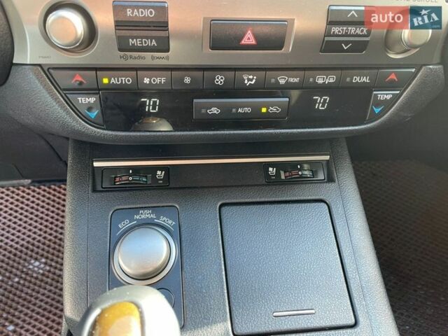 Сірий Лексус ЕС, об'ємом двигуна 3.44 л та пробігом 201 тис. км за 16700 $, фото 26 на Automoto.ua